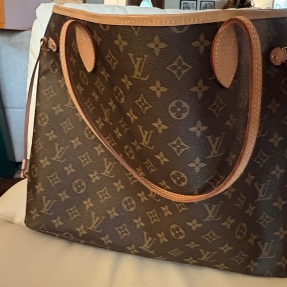 Louis Vuitton bag - Picture 6 of 6